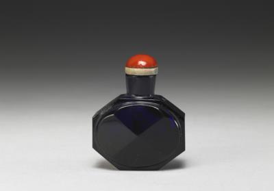 图片[2]-Purple octagonal glass snuff bottle, Qing dynasty, 18th century-China Archive